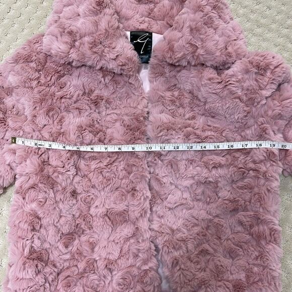 Gabby Isabella Pink Faux Fur Jacket - Picture 8 of 9